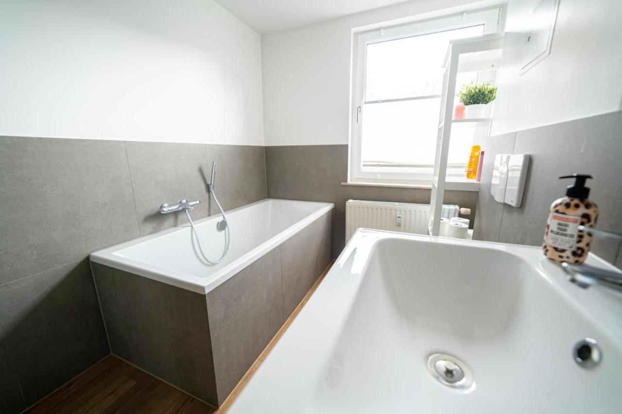 Fullhouse - Zwickau - L8 - Balcony - Smarttv - Nespresso Apartment Exterior photo